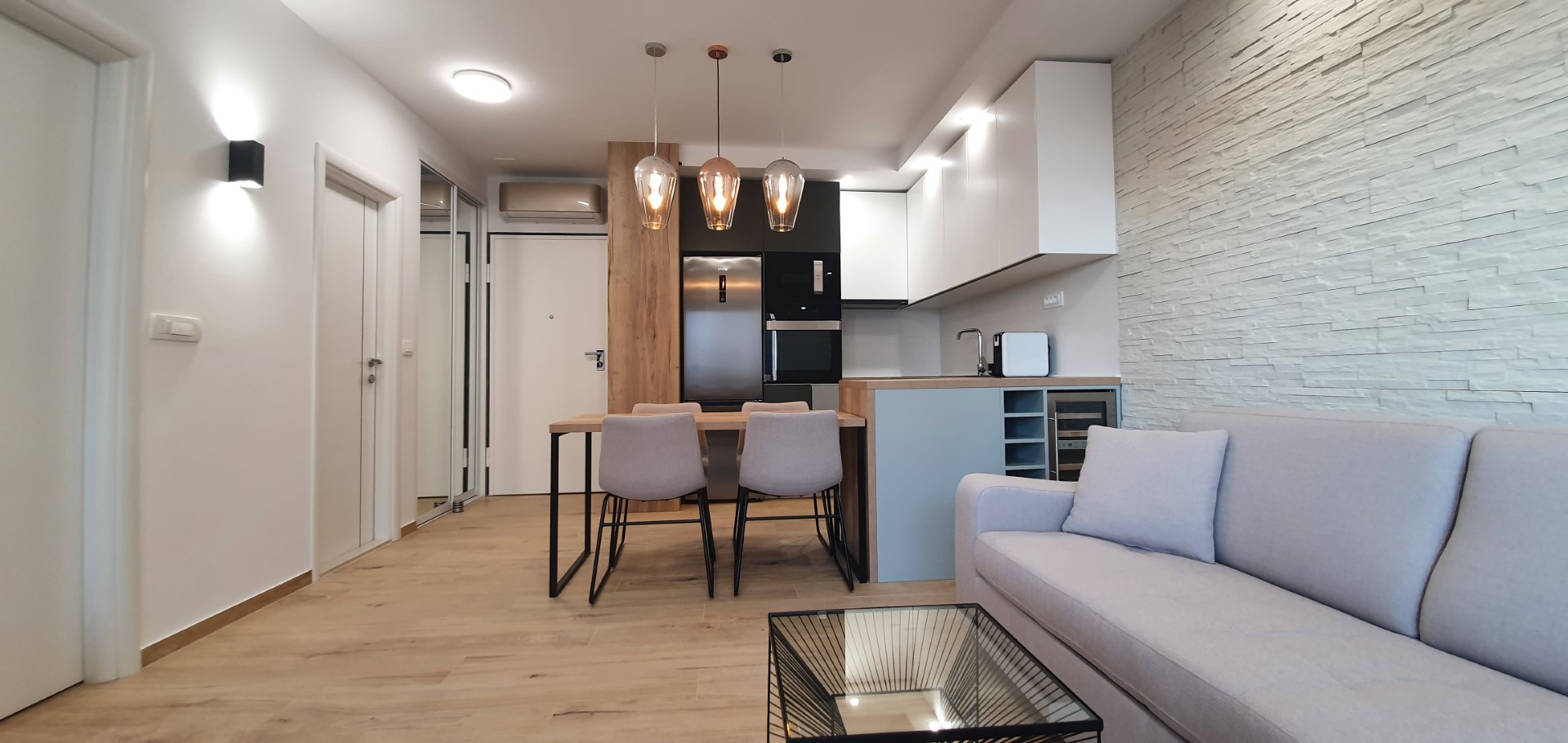 Elegance - dnevni boravak i kuhinja 3