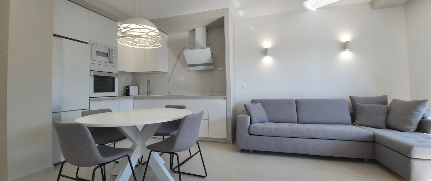 Romantic - dnevni boravak i kuhinja